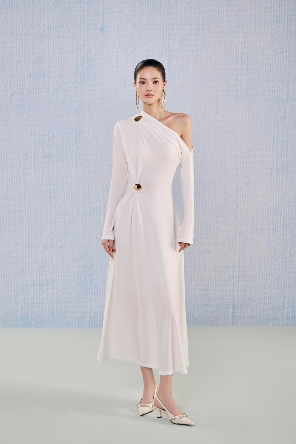 White Plan A-line Asymmetric off one shoulder Sleeved cinched waist Viscose Ankle Length midi dress - Spinel