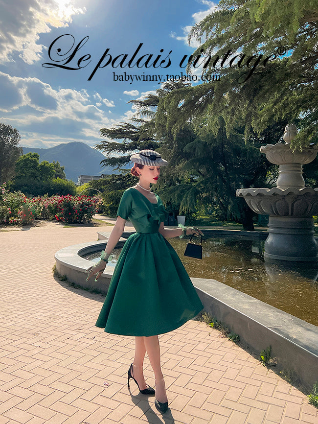 Le Palais Vintage Elegant V-Neck 50s Classic Emerald Bow Tuff Dress-Raina