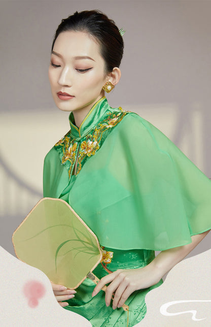 Magic Q green stand up collar bell sleeves shawl folded pleated embroidered slit dress - Mnie