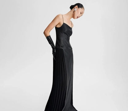 LEDIM W French Retro Pleated cinched maxi long sleeveless black evening dress - Xellia