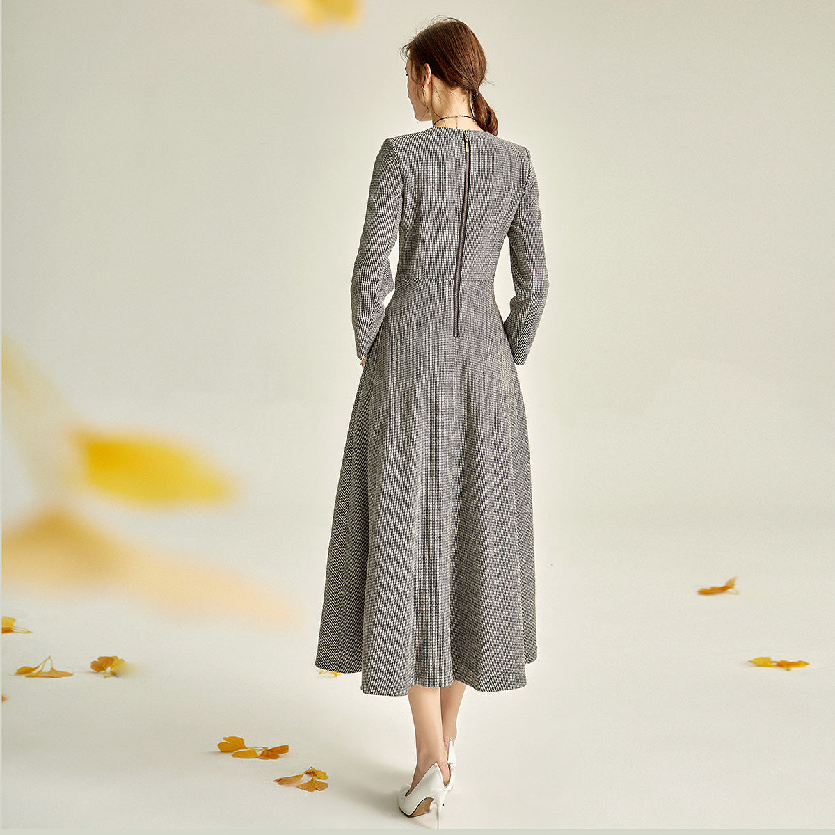 Medium Length Wool Dress with Overcoat for Women in Autumn and Winter,  Thickened with Underskirt, Foreign Style Knitted Dress in Winter - China  Dress and Dress for Women price | Made-in-China.com