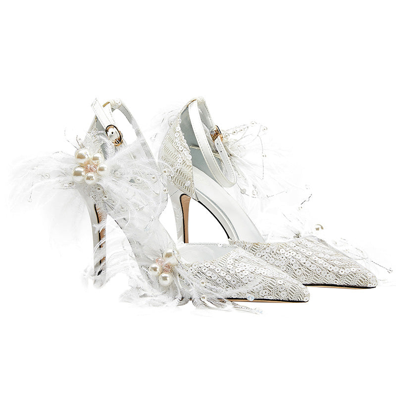 Dhahabu bridal shoes