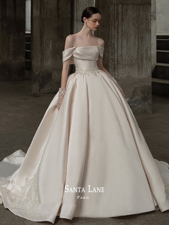 Early Spring 2023 Winter one-shoulder satin satin wedding dress- Sally ...